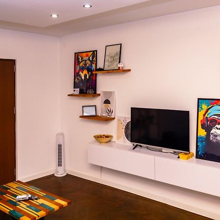 Zaza Apartament - Central Area, With Balcony Târgu Jiu Eksteriør bilde
